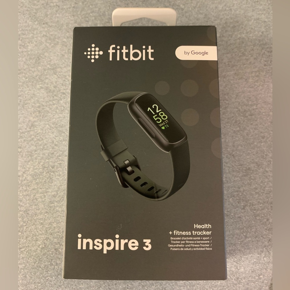 NEW UNOPENED fitbit inspire 3